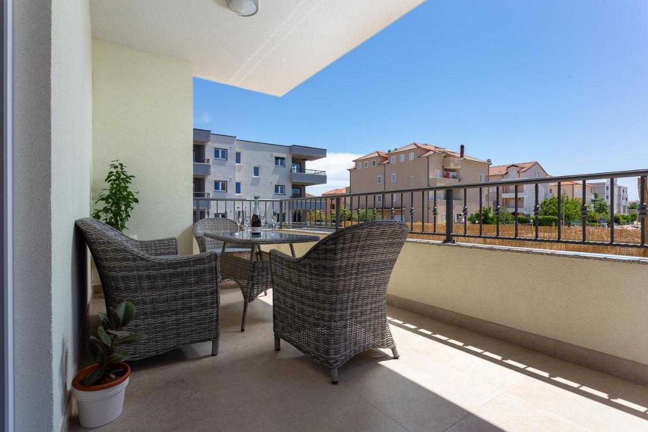 Gajo Deluxe Apartment Trogir Exterior photo